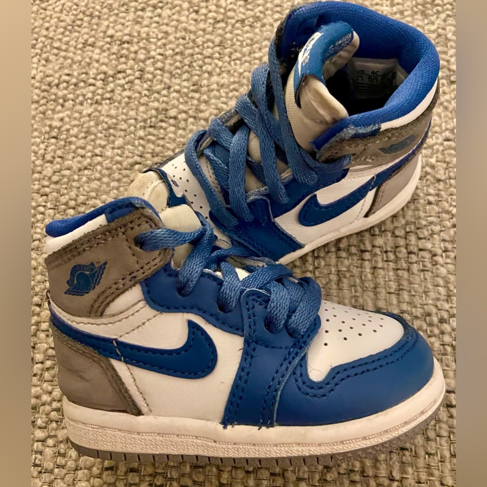 Air Jordan 1 Retro High True Blue Toddler Sneakers